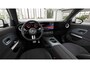 Mercedes-Benz GLB 250+ Business Solution AMG 85.5 kWh |  Panoramadak | Stoelverwarming | LED koplampen | Spiegelpakket | Achteruitrijcamera |