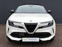 Alfa Romeo Junior 1.2 Turbo Hybrid 136pk eDCT6 Ibrida Speciale I Adaptieve Cruise Control I Camera I Apple Carplay/Android Auto I Verwarmbare Voorruit I Lane Assist