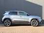 Jeep Avenger 54 kWh 156pk Aut Summit | 360 Camera | Warmtepomp | Stoelverwarming | CarPlay | Adaptive Cruise Control | Elektrische Kofferbak |