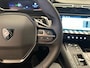 Peugeot 508 SW 1.6 HYbrid 180 Allure Camera | Adaptieve Crusie | Leder/Stof | Navigatie | Carplay | 17" Lichtmetaal | Keyless | LED | Achteruitrijcamera | Adaptieve Cruise Control | Apple Carplay/Android Auto|telefoonintegratie premium
