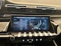 Peugeot 508 SW 1.6 HYbrid 180 Allure Camera | Adaptieve Crusie | Leder/Stof | Navigatie | Carplay | 17" Lichtmetaal | Keyless | LED | Achteruitrijcamera | Adaptieve Cruise Control | Apple Carplay/Android Auto|telefoonintegratie premium
