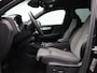 Volvo XC40 T4 211PK Plug-in hybrid Core Bright / Elektr. Verstelbare Stoelen / Harman Kardon / All Season / Keyless / Stuur+Stoelverwarming /