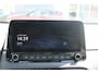 Hyundai Kona 1.6 GDI HEV Premium Sky Leder/Navi/Cam/18"/Wint/Pano/Pdc "RIJKLA