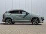 Hyundai Kona 1.6 GDI HEV N Line Sky / Trekhaak met afneembare kogel 1300 kg geremd / Schuif-/kanteldak / Stoel verwarming/verkoeling voor / Stoelverwarming achter / Apple Carplay/Android Auto /