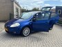 Fiat Punto Grande 1.4-16V Racing |5drs| airco | trekhaak | nieuwe apk | koopje !