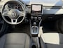 Renault Clio 1.6 E-Tech Hybrid 140 Business Zen / Airco / Stoelverwarming / Navigatie / Sensoren V+A / Carplay / Cruise Controle