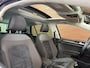 Volkswagen Golf 1.4 TSI ACT Highline | Pano | 18inch | Bi Xenon | Alcantara | Navi | PDC