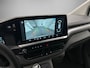Volkswagen Transporter T7 2.0 TDI 150pk L2 Life | Achterdeuren | Camera | 2800kg trekgewicht | LED-koplampen | BPM-vrij | Bijrijdersbank