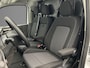 Volkswagen Transporter T7 2.0 TDI 150pk L2 Life | Achterdeuren | Camera | 2800kg trekgewicht | LED-koplampen | BPM-vrij | Bijrijdersbank