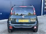 Fiat Panda 1.0 Hybrid Pandina Parkeersensoren achter / Apple Carplay / Aircro / Lichtsensor