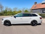 Skoda Superb Combi 1.4 TSI iV 218PK Sportline Black-Line Pano Memory Canton 360"Virtual/Displ Matrix Keyless Electr Trekhaak