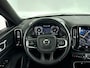 Volvo XC40 B3 Momentum | Park assist | Cruise control | Navigatie
