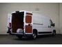 Peugeot Boxer 2.2 BlueHDi 180pk L4 H2 Automaat Airco Navigatie Camera
