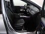 Mercedes-Benz B-klasse 250e Business Solution AMG | Panoramaschuifdak | Night | Premium plus pakket | Winter pakket | Trekhaak  | Head-up display |