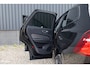 Volvo XC60 2.0 T8 Plug-in hybrid AWD R-Design | Luchtvering | Zwenkbare trekhaak | Panorama dak | Memory | Adaptieve cruise |