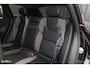 Volvo XC60 2.0 T8 Plug-in hybrid AWD R-Design | Luchtvering | Zwenkbare trekhaak | Panorama dak | Memory | Adaptieve cruise |