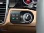 Porsche Cayenne 3.0 E-Hybrid Platinum Edition | Sport chrono Lucht Keramisch PDLS 360 Trekh. ACC Pano