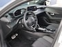 Peugeot 208 1.2 Hybrid 110 e-DCS6 GT Camera 360 vision | Cruise control | Navigatie | Apple en Android | Voorraaddeal %