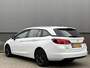Opel Astra Sports Tourer 1.2T 110pk Design&Tech | Climate control | Navigatie via Apple / Android | Lm velgen | Camera | Parkeersensoren v+a | Dode hoek detectie