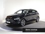 Mercedes-Benz B-klasse 250e Business Solution AMG | Panoramaschuifdak | Winter pakket | Achteruitrijcamera | Trekhaak |