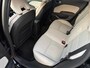 Renault Clio 1.6 E-Tech Hybrid 140pk Initiale Automaat | SUMMER DEALS | Climate control | Navigatie | Leer | Winterpack | 17" Lm velgen | Parkingpack