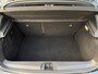Renault Clio 1.6 E-Tech Hybrid 140pk Initiale Automaat | SUMMER DEALS | Climate control | Navigatie | Leer | Winterpack | 17" Lm velgen | Parkingpack
