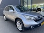 Honda CR-V 2.0i Executive Airco - Parkeersensoren - Panoramadak - Voorstoelen verwarmd - Mistlampen - Stuur multifunctioneel - Licht metalen velgen 18 inch - Elektrische ramen - Centrale deurvergrendeling met afstands