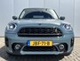 MINI Countryman Mini Cooper SE 220 pk ALL4 PHEV Sportstoelen Carplay Stoelverwarming Zwarte Velgen Led Koplampen Union Jack Achterlichten Parkeersensoren achter Sage Green Metallic Plug In Hybride LCI Facelift Super nette staat !