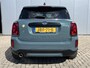 MINI Countryman Mini Cooper SE 220 pk ALL4 PHEV Sportstoelen Carplay Stoelverwarming Zwarte Velgen Led Koplampen Union Jack Achterlichten Parkeersensoren achter Sage Green Metallic Plug In Hybride LCI Facelift Super nette staat !