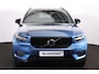 Volvo XC40 T3 R-Design - Harman/Kardon audio - Parkeercamera achter - Verwarmde voorstoelen, stuur & achterbank - Parkeersensoren voor & achter - Draadloze tel. lader - Cruise control - Standkachel - Extra getint glas - Inklapbare trekhaak - 18' LMV