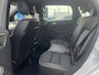 Mercedes-Benz B-klasse B180 122PK Ambition met Navigatie, Cruise control & 17'' Lichtme