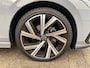 Volkswagen Golf 1.5 eTSI 130pk 7-DSG R-line met 18", Full LED en Smartlink