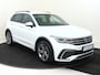 Volkswagen Tiguan 1.4 TSI eHybrid R-Line Business | Achteruitrijcamera | 3-zone airco | LED matrix verlichting | Adaptieve cruise control | Dodehoek detectie | Keyless | CarPlay | Digital cockpit |