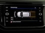 Volkswagen T-Roc 1.5 TSI Sport 150 pk Automaat (DSG) | Navigatie via App | Panoramadak | Parkeersensoren | Black Style pakket | Stoelverwarming |
