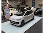 Volkswagen Up! 1.0 High up! 91DKM | Pano | LEER | Airco | Cruise