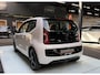 Volkswagen Up! 1.0 High up! 91DKM | Pano | LEER | Airco | Cruise