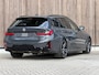 BMW 3-Serie Touring 330e xDrive M-Sport / Individual / Pano