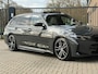 BMW 3-Serie Touring 330e xDrive M-Sport / Individual / Pano