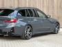 BMW 3-Serie Touring 330e xDrive M-Sport / Individual / Pano