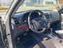 Hyundai Santa Fe 2.7i V6 4WD Style 7p. NETTE AUTO RIJDT EN SCHAKELT GOED