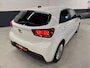 Kia Rio 1.2 DynamicLine / Carplay / Camera / Stoel- & Stuurwielverwarming