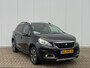 Peugeot 2008 1.2 PureTech 110pk EAT Allure | Parkeersensoren achter | Carplay | Glazen panoramadak | Cruise control | Trekhaak 1250 kg |