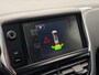 Peugeot 2008 1.2 PureTech 110pk EAT Allure | Parkeersensoren achter | Carplay | Glazen panoramadak | Cruise control | Trekhaak 1250 kg |