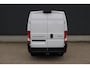 Peugeot Boxer 2.2 HDi 140PK L2H2 3,5T I Zwaar | Trekhaak 3.000KG Trekgewicht I Pack Techno I Verzwaarde vering I Navigatie