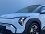Kia EV3 81,4 kWh 204pk Plus Advanced | Navigatie | Adaptive Cruise | Leder | Stoel & Stuurverwarming | Schuif / kantel dak | Harman/kardon |