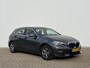 BMW 1-Serie (f40) 118i 136pk Executive Edition | Schuif -kantel dak | SUMMER DEALS | Live cockpit | Camera |
