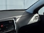 Peugeot 208 82pk Blue Lease Active | Navigatie | Cruise Control | Aircondition | Parkeersensoren | DAB |