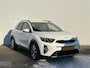 Kia Stonic 1.0 T-GDi MHEV 100pk DynamicPlusLine | Stoel- & Stuurverwarming | Cruise Control | Lane Keeping | Sensoren en Camera Achter | Keyless |