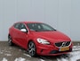 Volvo V40 1.5 T3 152PK Geartronic R-Design | Navigatie | Adaptive Cruise | Camera | Trekhaak 1500 kg | Stoelverwarming voor & achter | KeyLess |