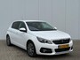 Peugeot 308 1.2 PureTech 130pk Blue Lease Allure | Navigatie | Camera | Cruise control |